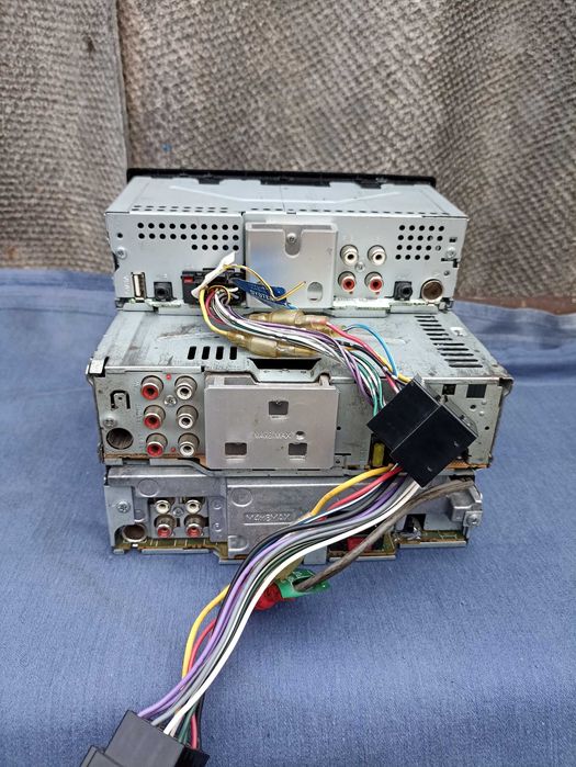 Продам автомагнитолы