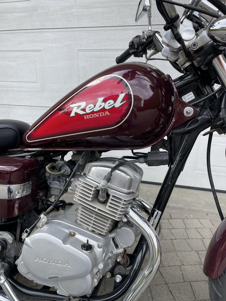 Honda CA 125 Rebel