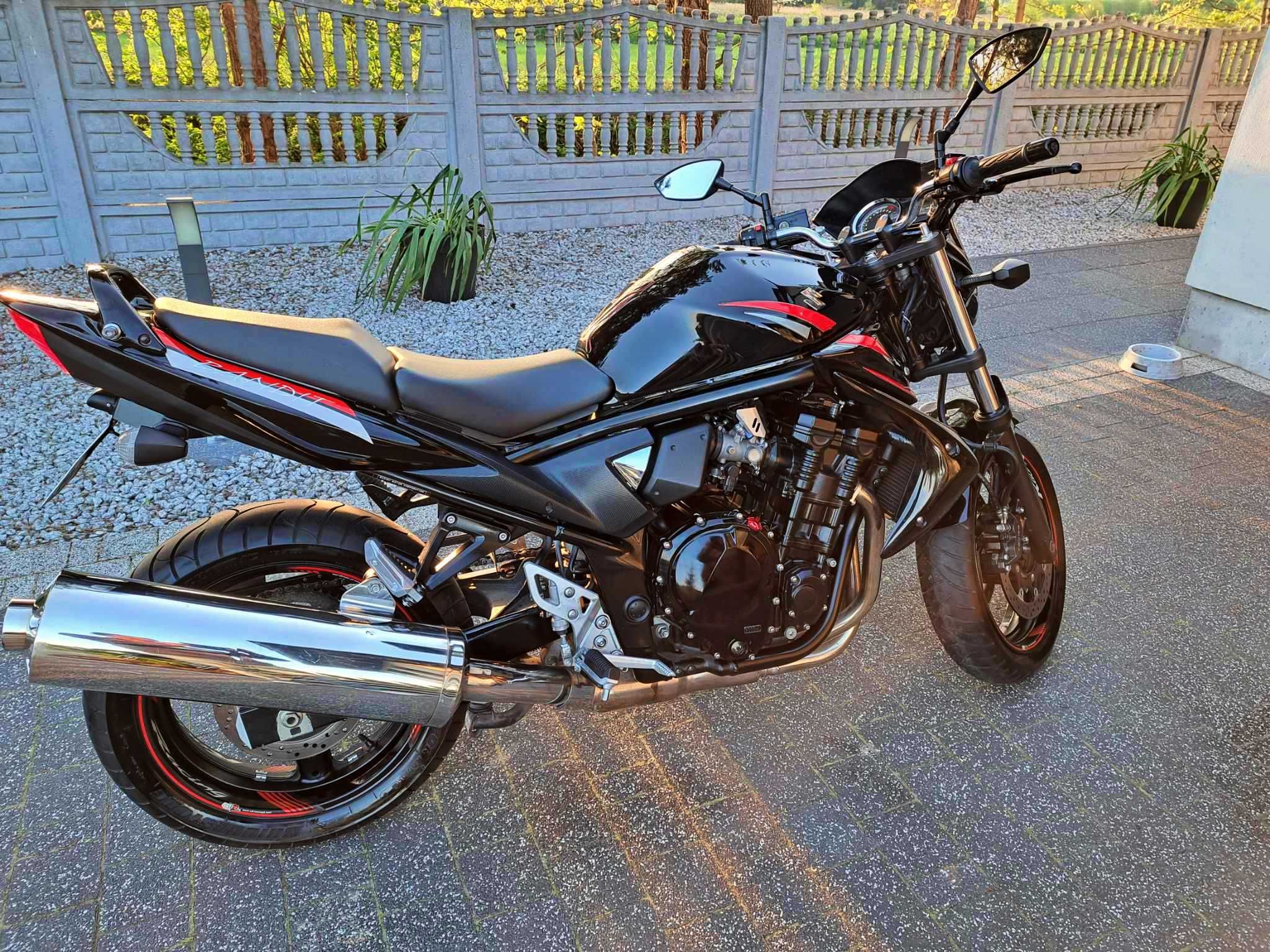 Suzuki Bandit 650N praktycznie nowy