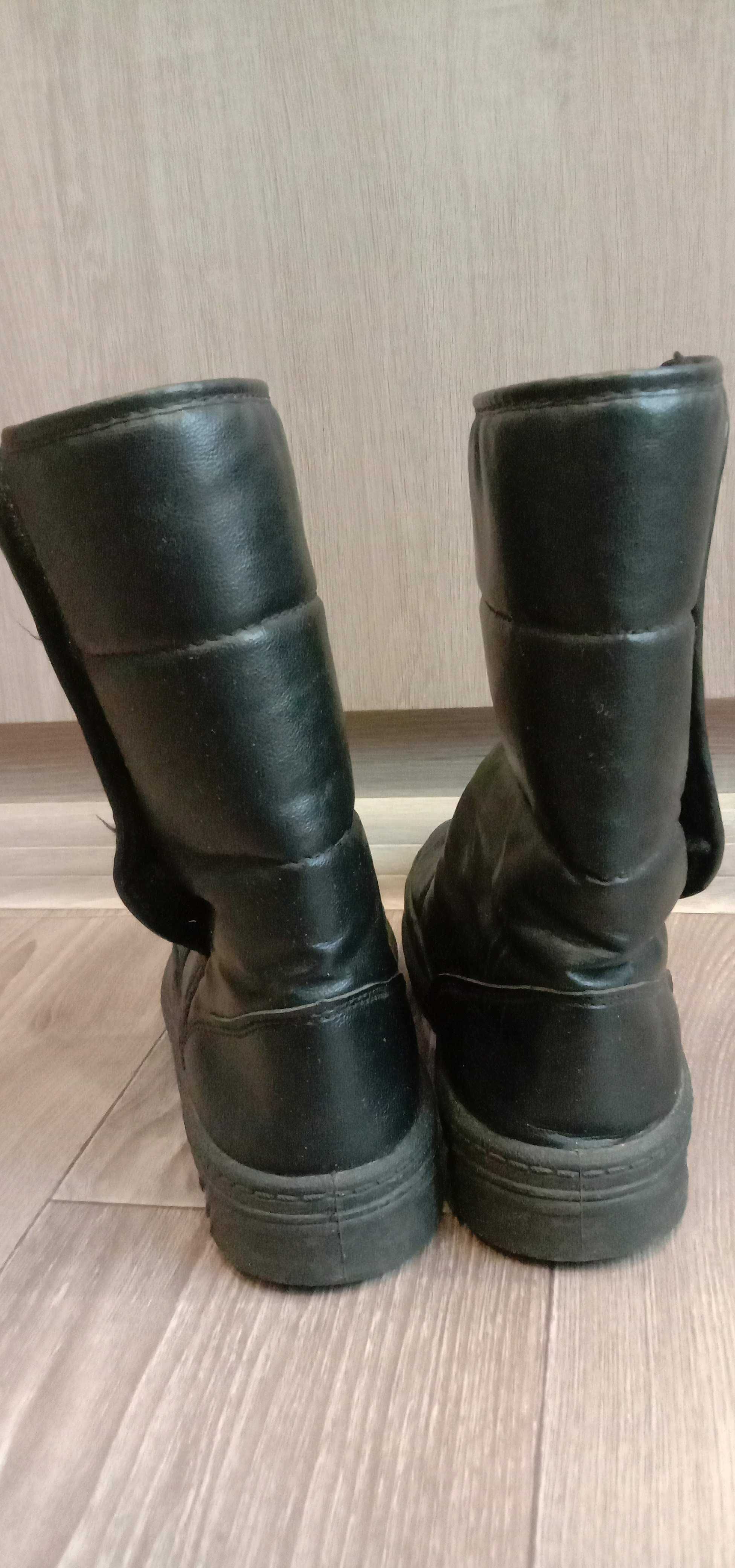 Женские зимние сапоги, дутики на липучке