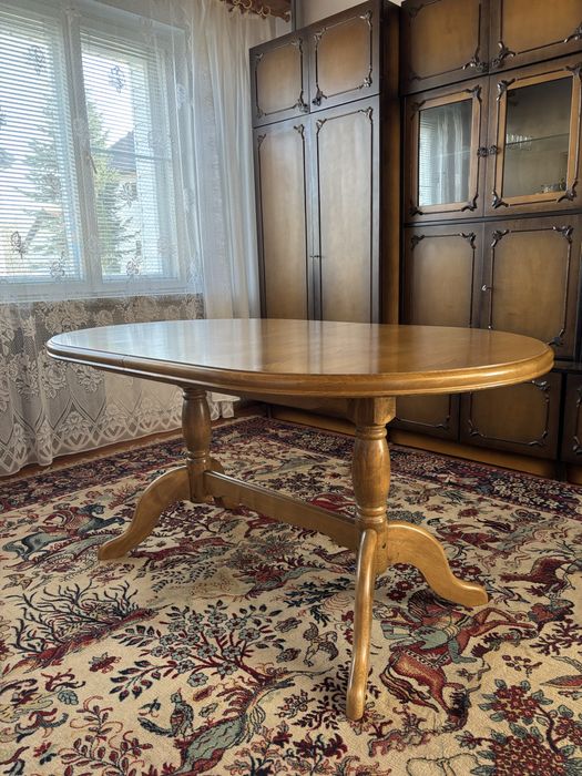 Stół dębowy rozsuwany