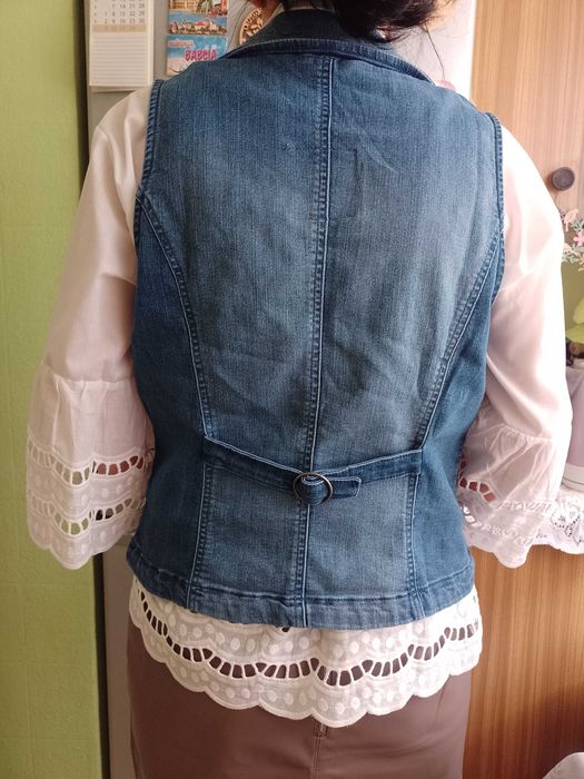 (40/L) bpc Bonprix/ Dżinsowa kamizelka z patką, jak nowa