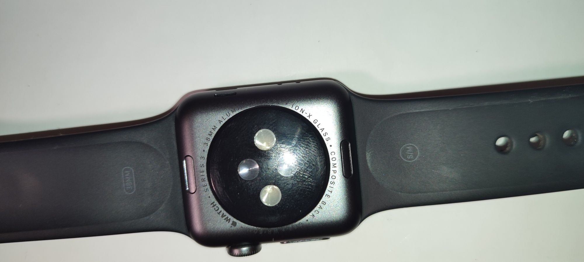 Продаються apple watch series 3 ( 38 mm) gps без екрану