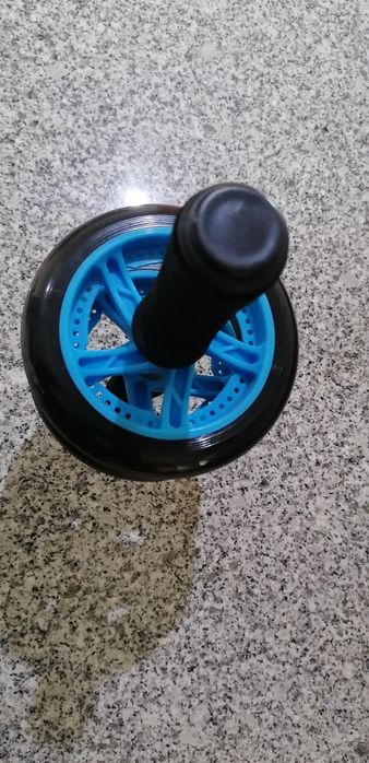 Rolo de abdominais novo a estrear