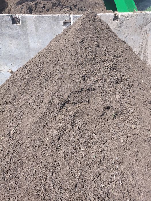 Ziemia ogrodowa siana