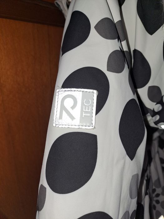 Фирм.зимняя куртка REIMA ,штаны в подарок,на девочку.4-6