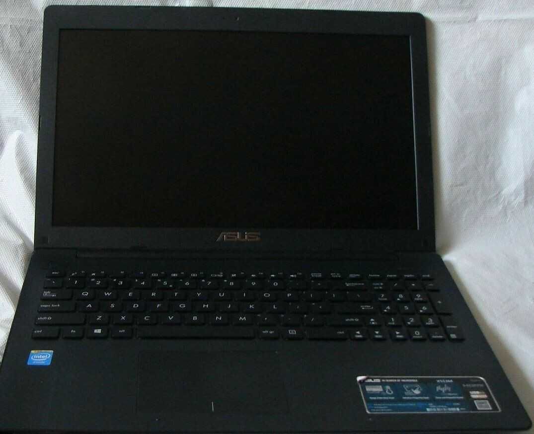 laptop Asus X553MA 15,6 " Intel Celeron N 4 GB / 500 GB czarny