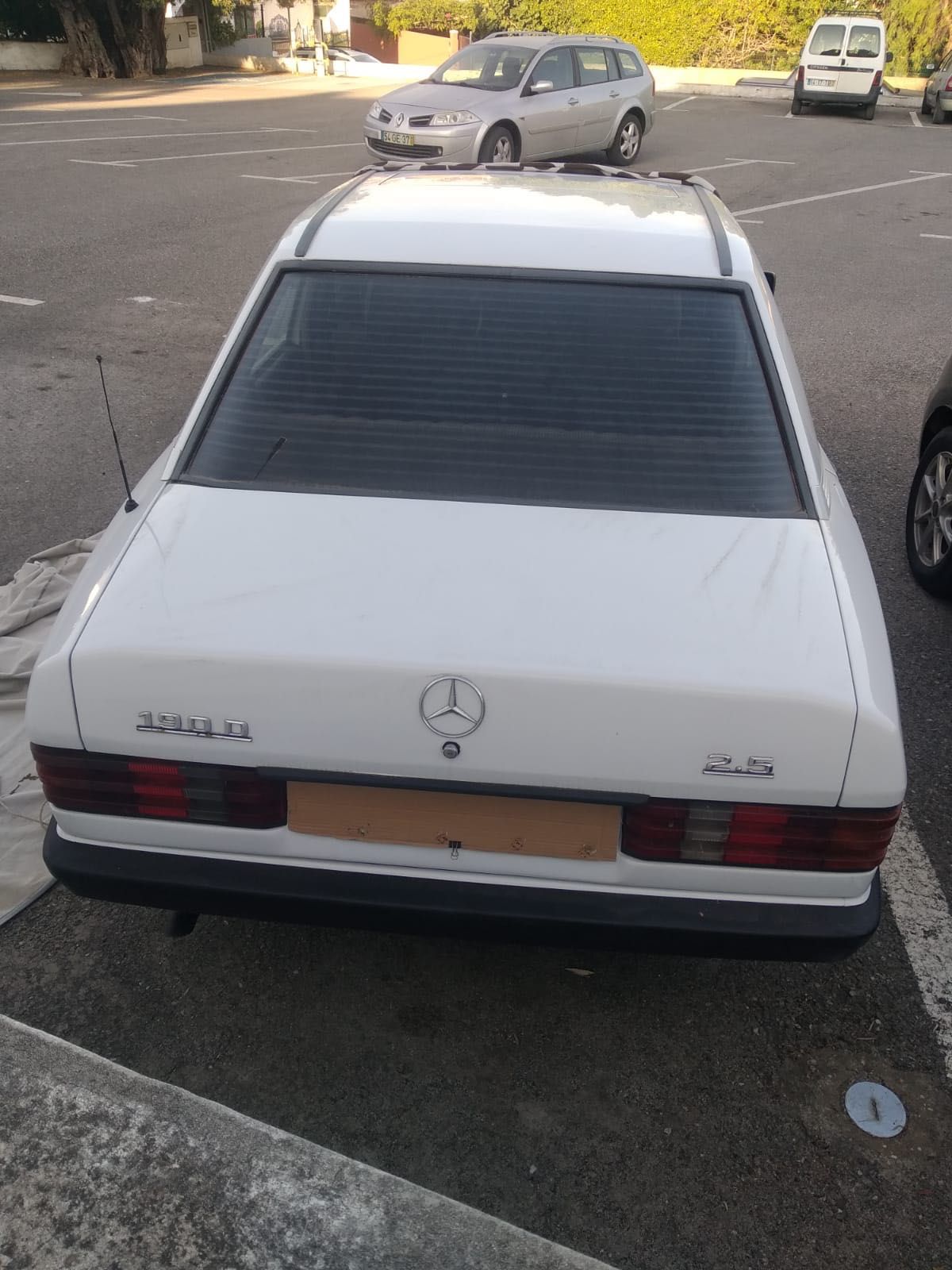 Mercedes Benz 190D
