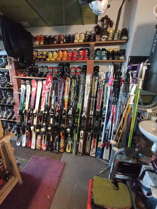 Narty, buty, deski snowboardowe i inne