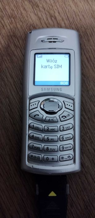 Samsung SGH-C100 z ładowarką