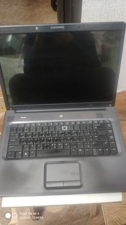 Ноутбук Compaq presario c700
