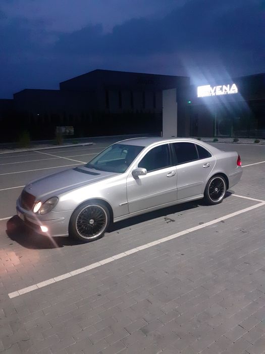 Sprzedam mercedes benz w211 2.7 cdi avantgarde 177 km