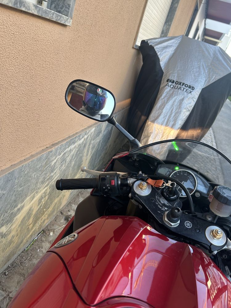 Yamaha r1 2004
