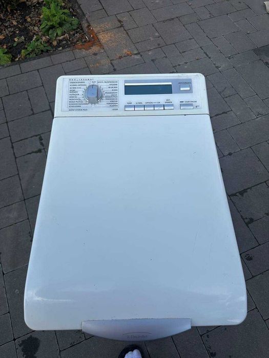 Продам пральну машину Electrolux (топ-лоад) — б/у