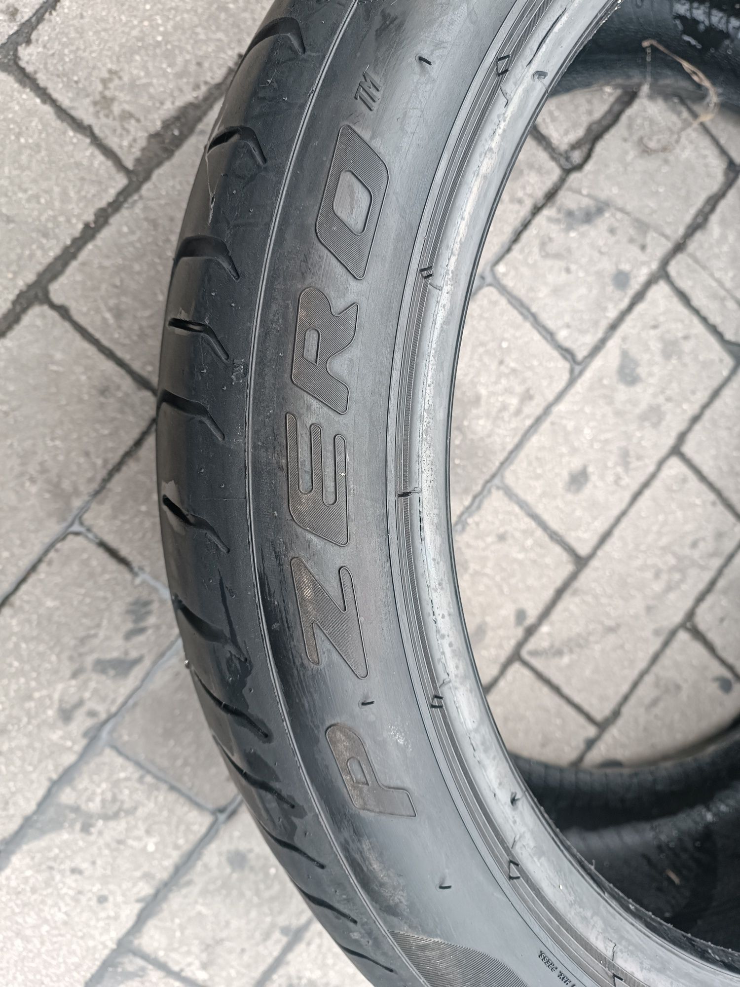 255/40ZR19 Pirelli P Zero TM 255/40R19