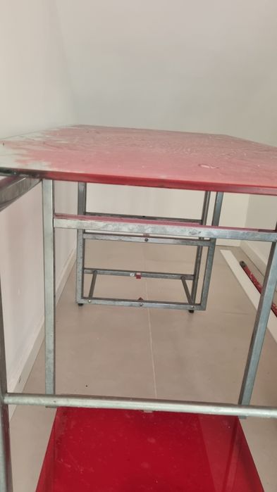 Secretaria de vidro