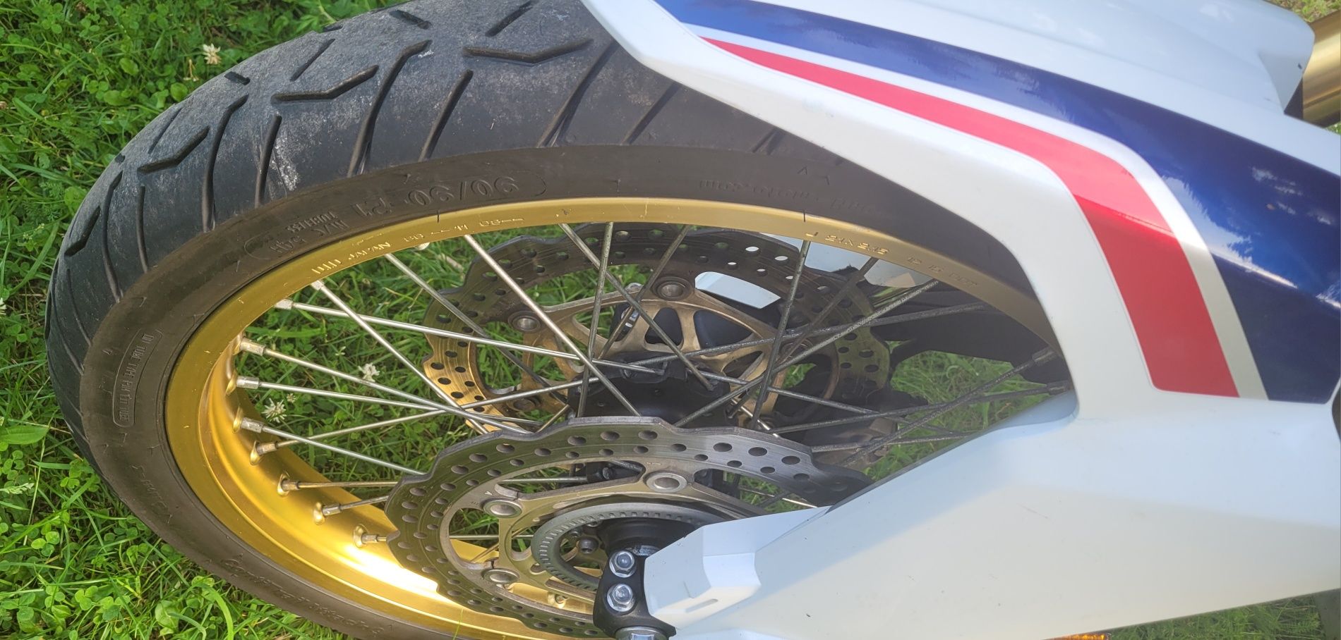 Honda Africa Twin CRF 1000  Manual