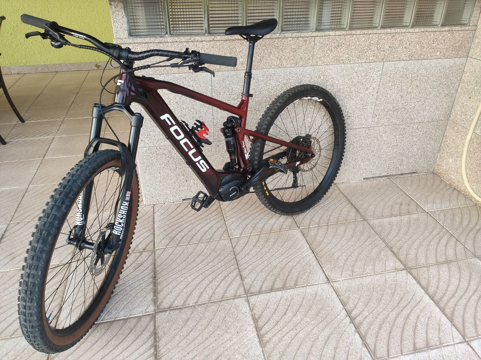 Bicicleta elétrica