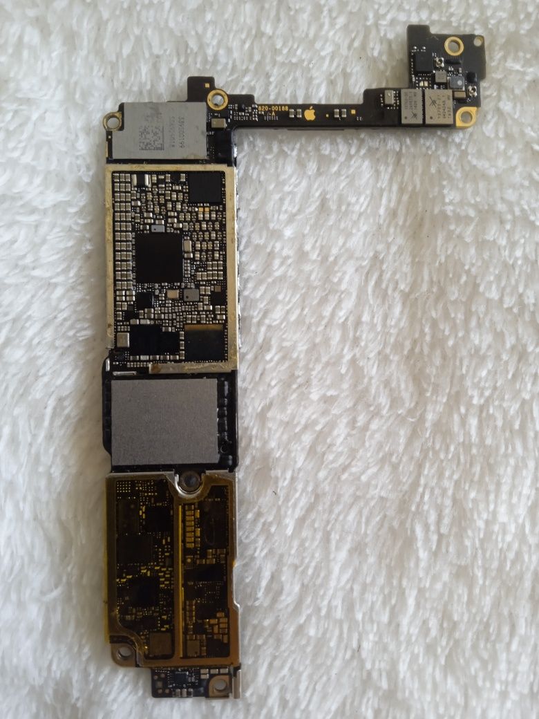 плата на айфон 256gb
