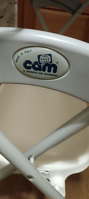 Продам пеленальный столик с ванночкой до года