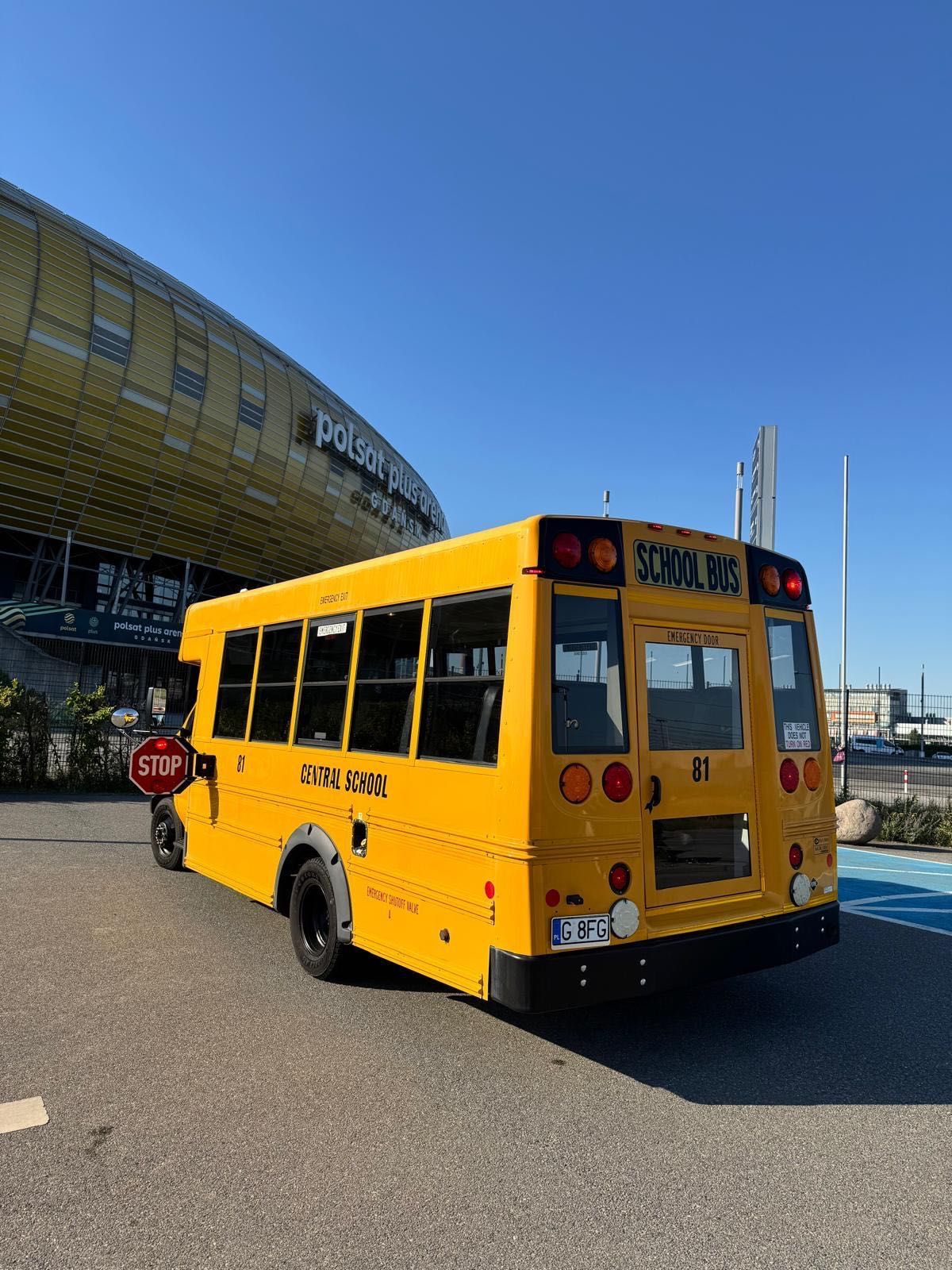 Amerykański szkolny autobus Ford E-450