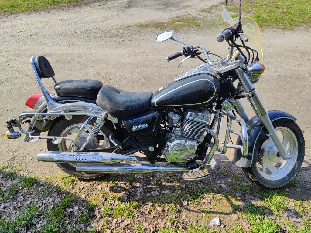 Motocykl Romet Jinlun 250-5