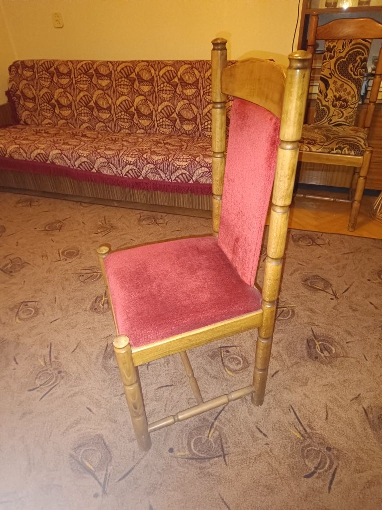 Krzesło Fameg czerwony welur