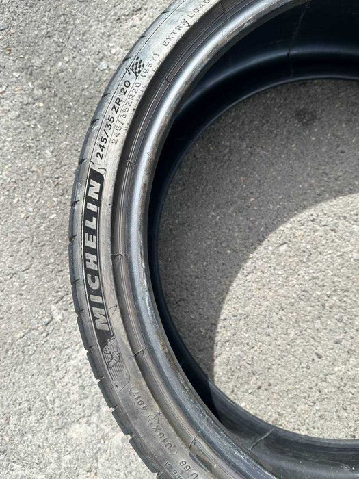 Продам резину Michelin pilot sport 4 245/35ZR20(95Y)