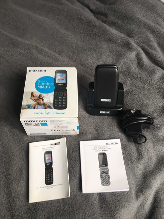 Telefon komórkowy dla seniora MaxCom Comfort MM817 czarny