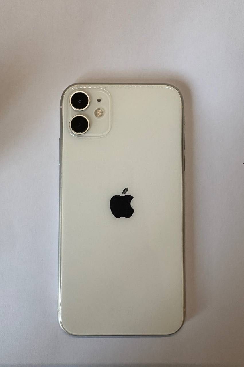 iPhone 11  на 128 гігабайт