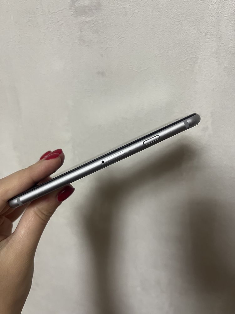 Продам iPhone 6, 5s в хорошем состоянии ! Срочно уезжаем!