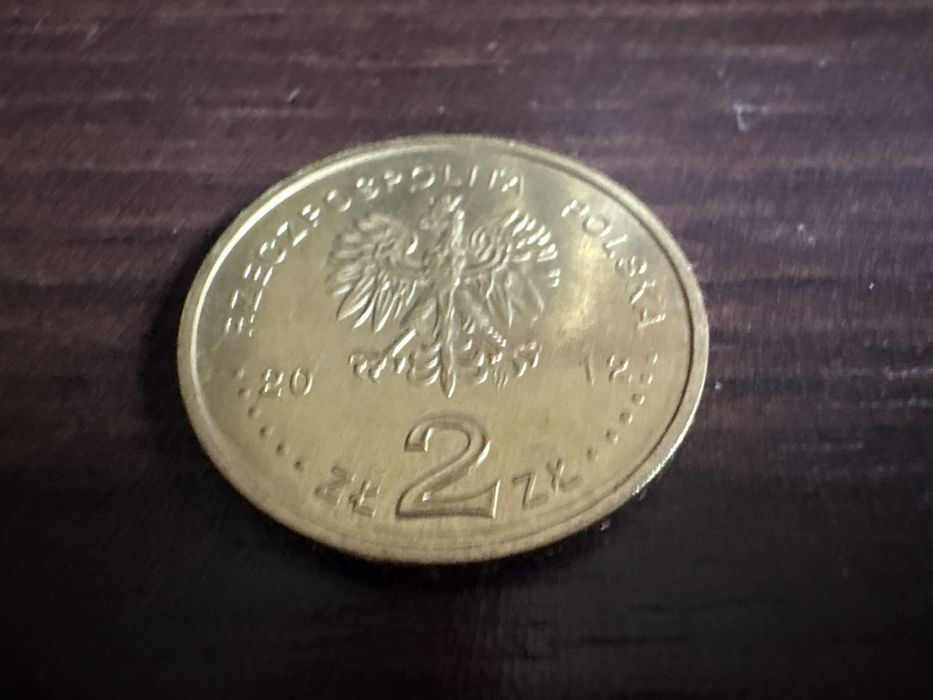 Moneta 2 zlote. Lekki krazownik Dragon