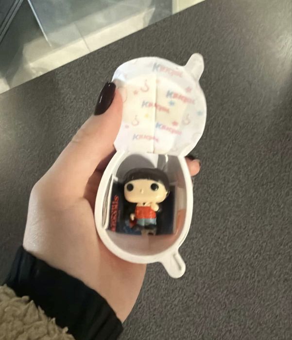 Вілл фігурка Stranger Things Kinder Joy