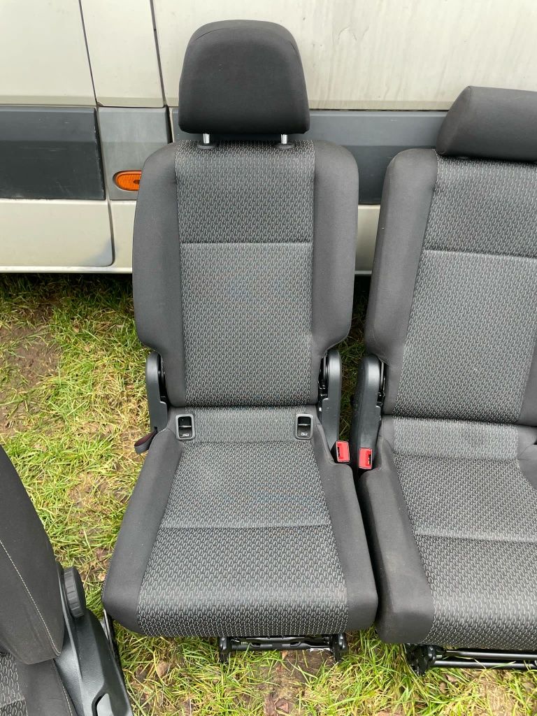 Komplet foteli VW caddy 4 15-20 Grzane boczki