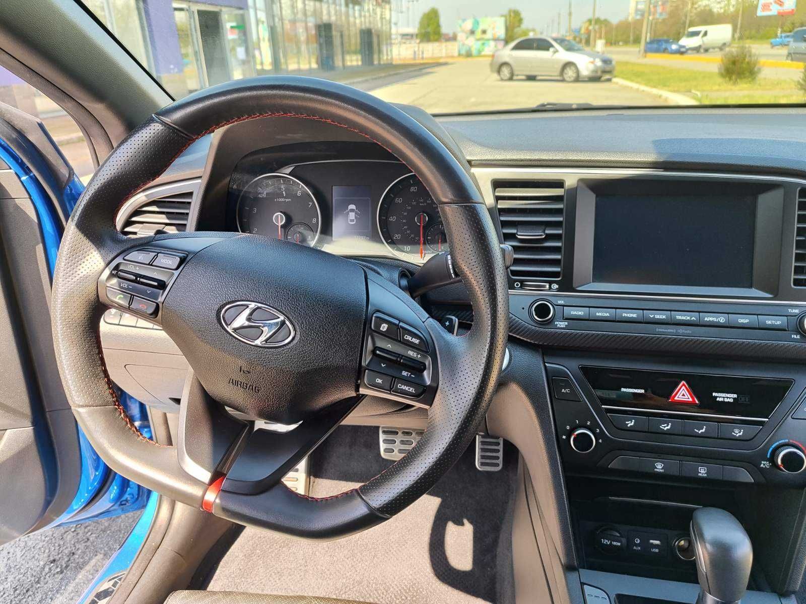 Продам Hyundai Elantra Sport 1.6 (Turbo)