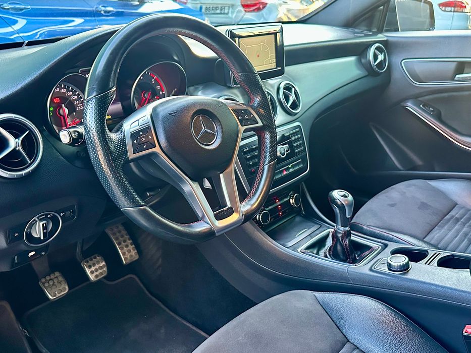 Mercedes Benz CLA 180 CDi AMG Line