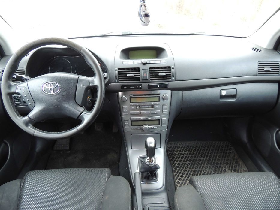 Auto na części wszystkie części Toyota Avensis T25 03,04,05,06,07-09