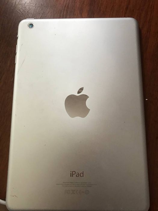 iPad mini  A1432