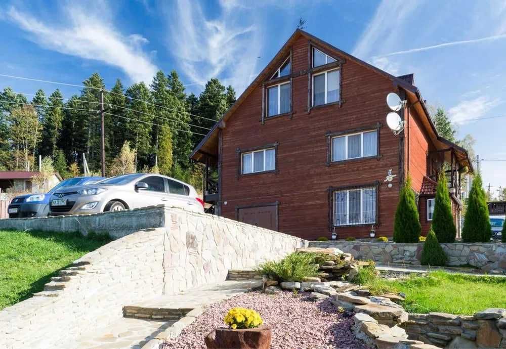 Гостьовий будинок "Козацький дворик"