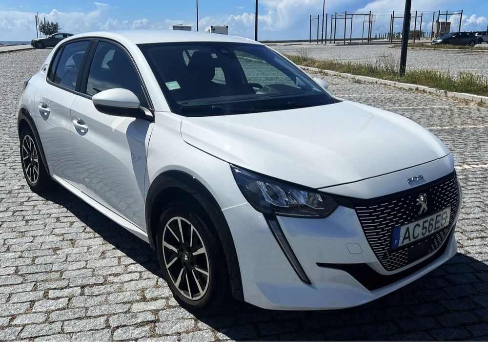 Peugeot e-208 Revisões na Marca