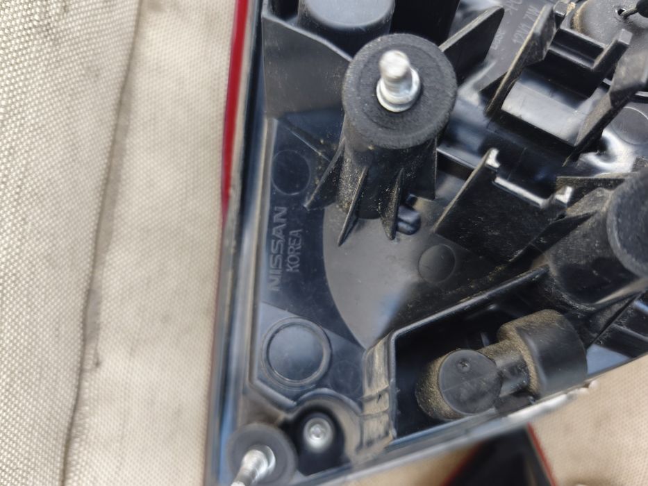 Фонари Ниссан Рог т32