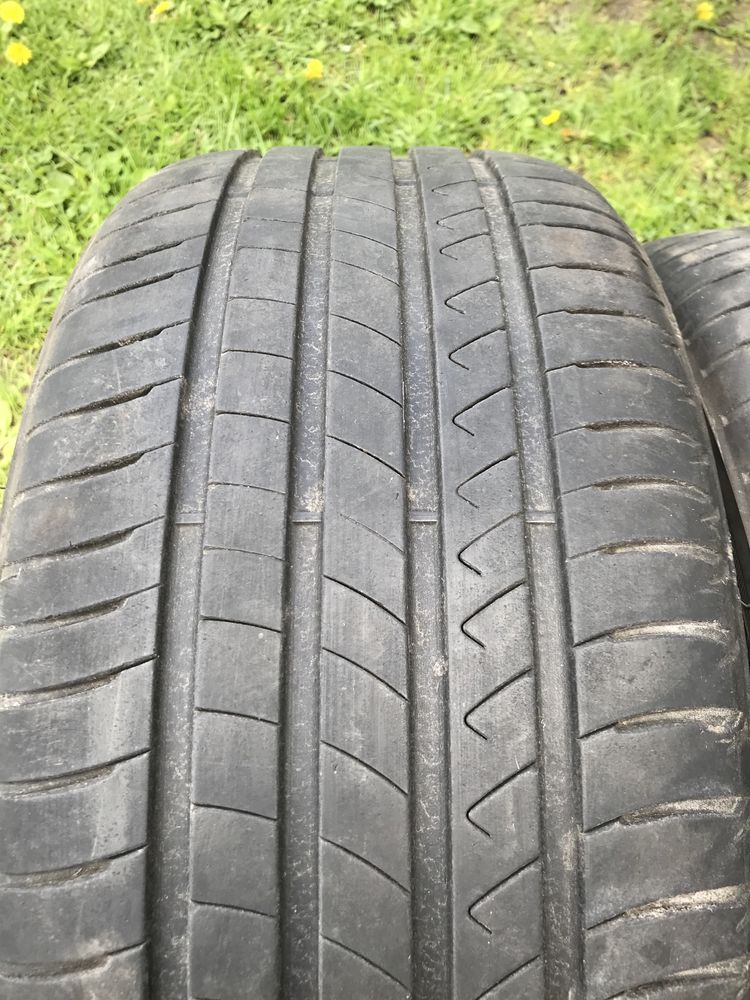 opony 235/45 R18