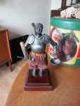 Estatueta antiga de cozinheiro