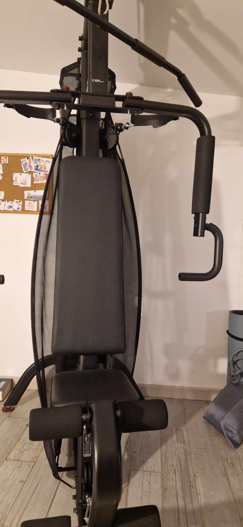 Aparelho de Carga Guiada de Musculação Compacto Home Gym 900