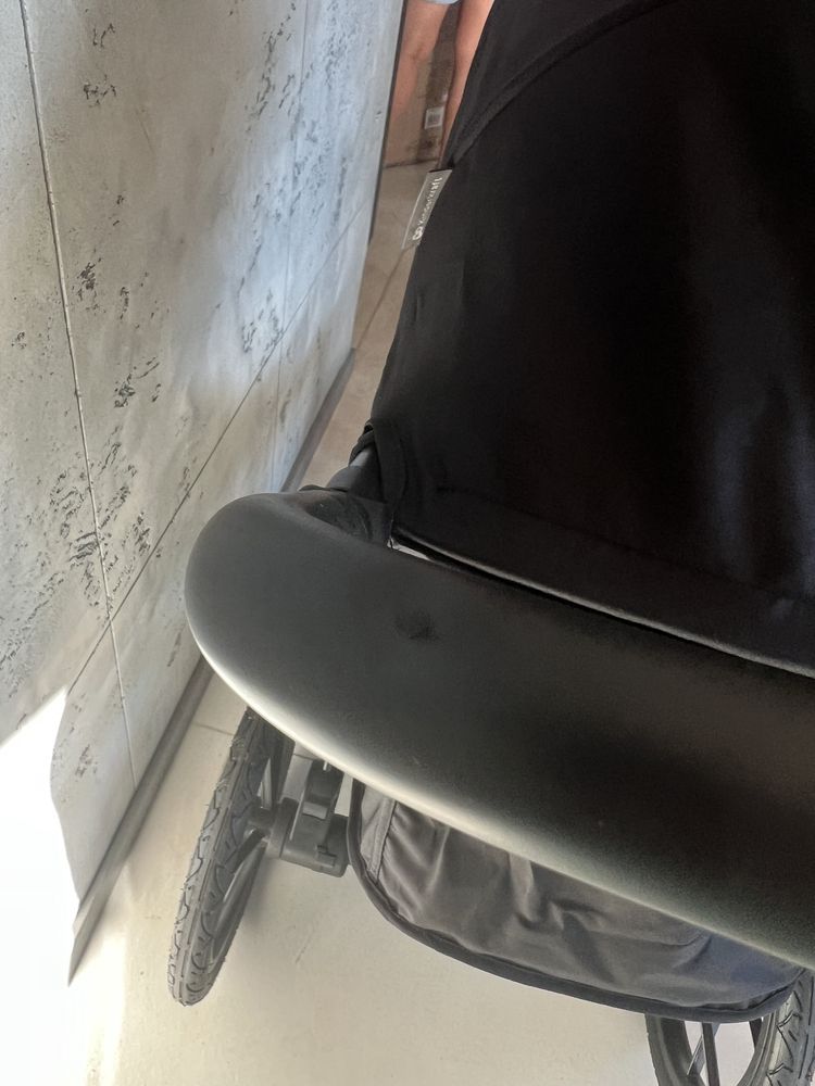 Wózek spacerowy Helsi 2 czarny