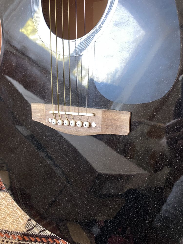 Gitara akustyczna