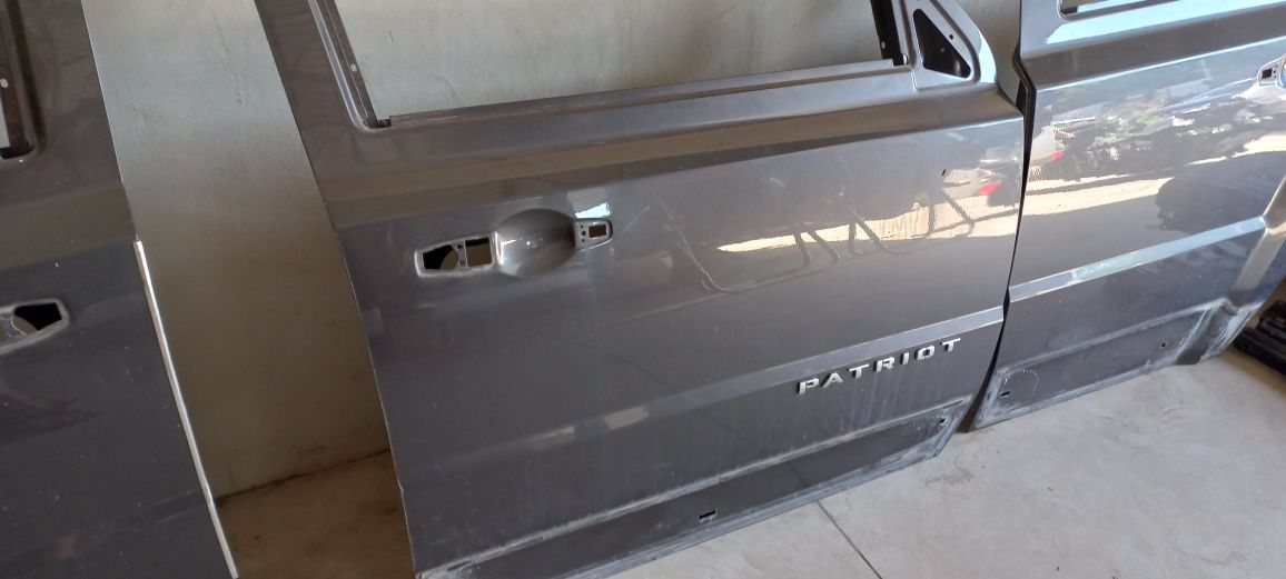 jeep patriot двері передні  задні