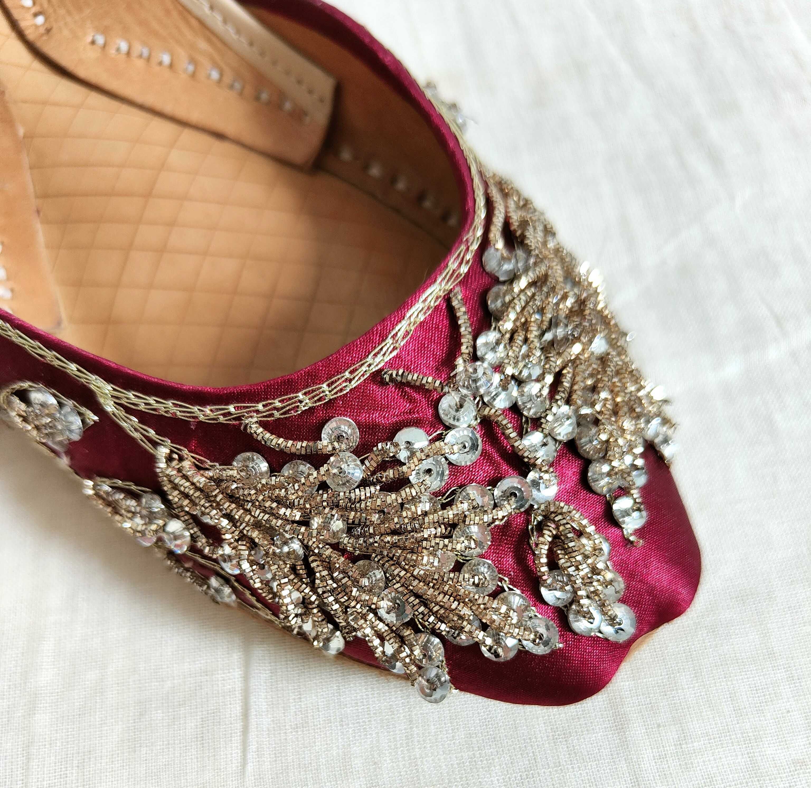 Indyjskie buty baleriny  khussa 38 zdobione orient boho księżniczka