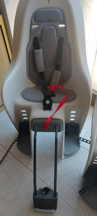 Vendo 2 cadeirinhas para bicicleta cada 25 euros as duas 45 €