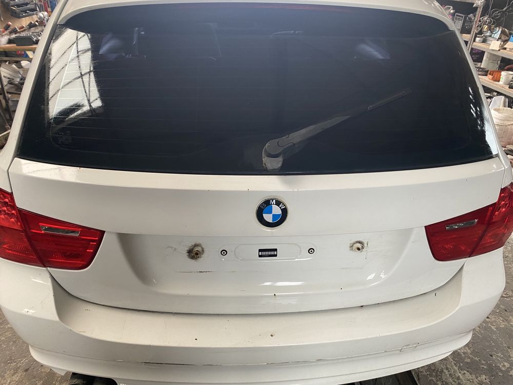 Klapa tyl tylna bagazniaka bmw e91 lci lift a300
